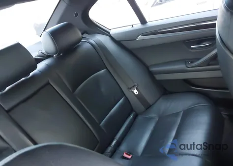 2012 BMW 535I xDrive z USA, uszkodzony, nr VIN WBAFU7C53CDU64215